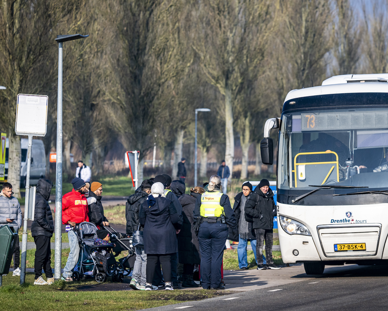 Tuurlijk! Gratis bus Ter Apel toch wel gratis