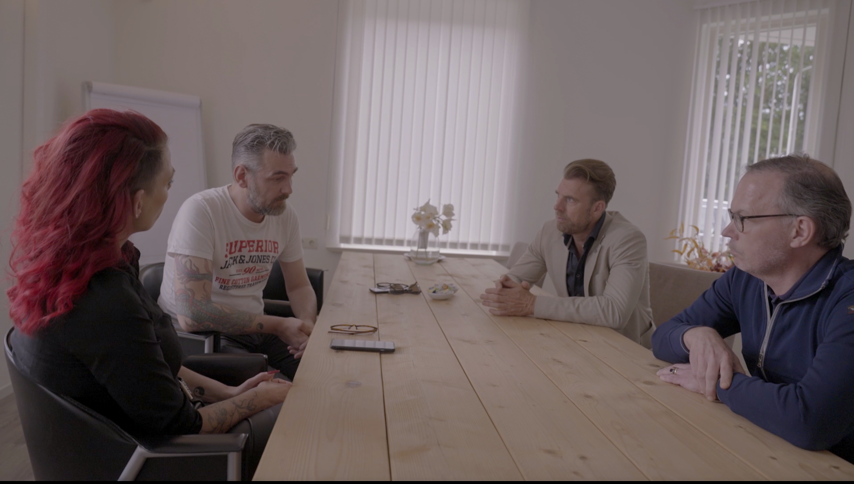 Rutger Castricum volgt in ‘PowDoc: De Herstel-hel’ vier gezinnen in hun strijd tegen de nasleep van de toeslagenaffaire