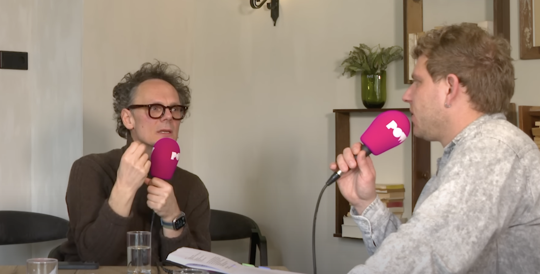 Ben van der Burg over AI: ‘Gooi een drone op een datacenter’