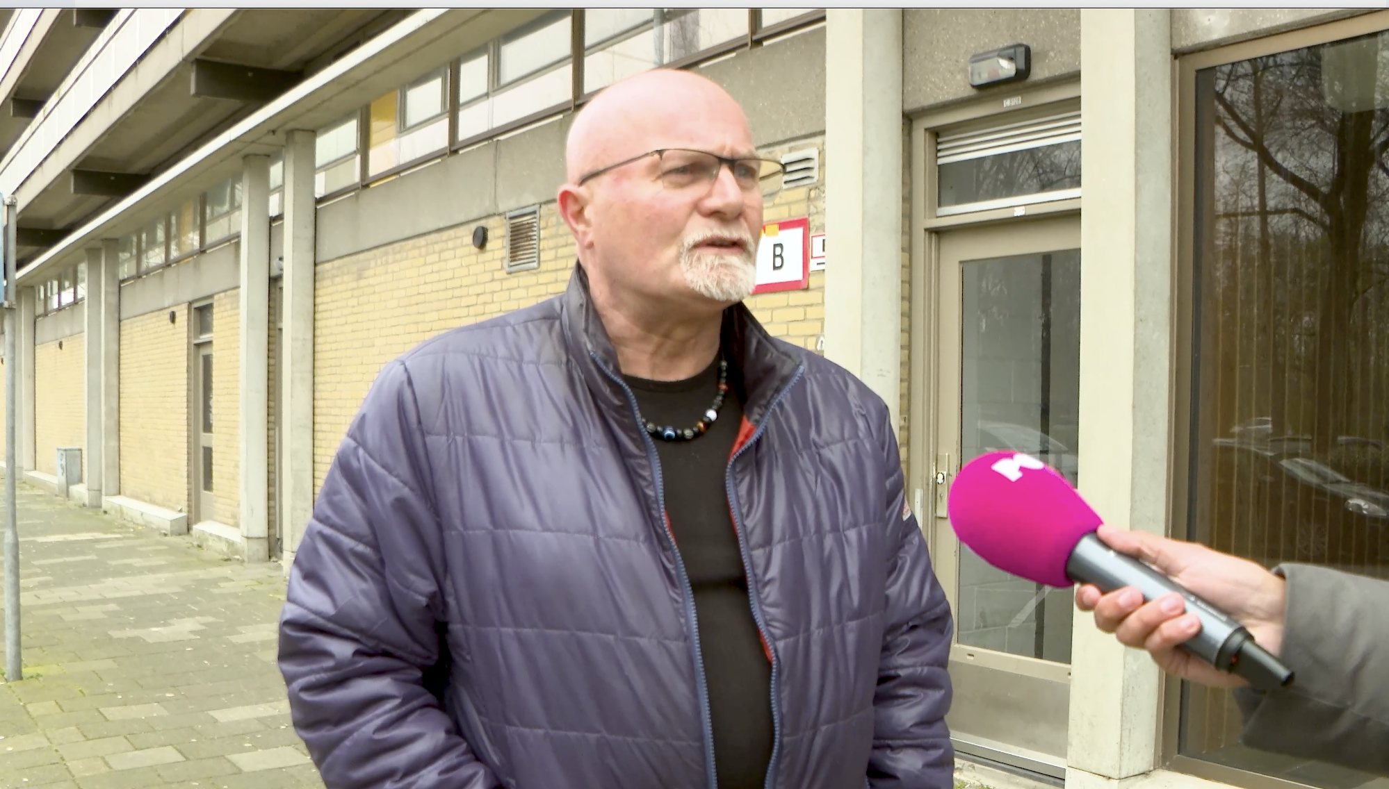 Jeugd officieel verziekt: filmen en posten van zelfmoord