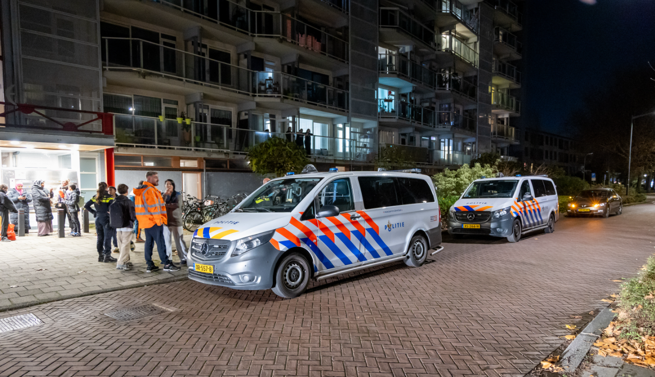 Tieners (18, 16 en 15) in de kraag gevat voor beroven kindertjes van snoepgoed Sint-Maarten