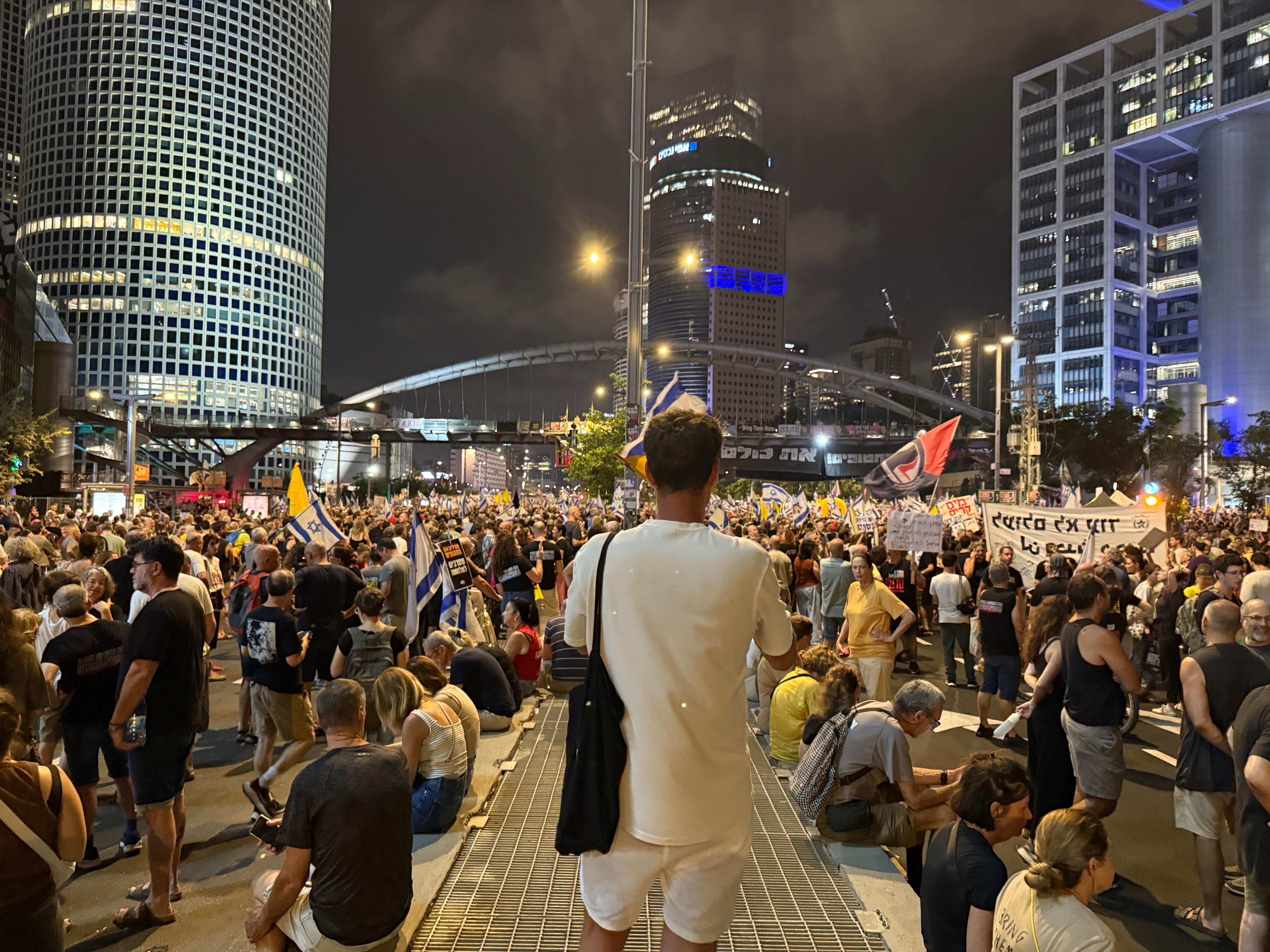 7 oktober - twee jaar later powned 