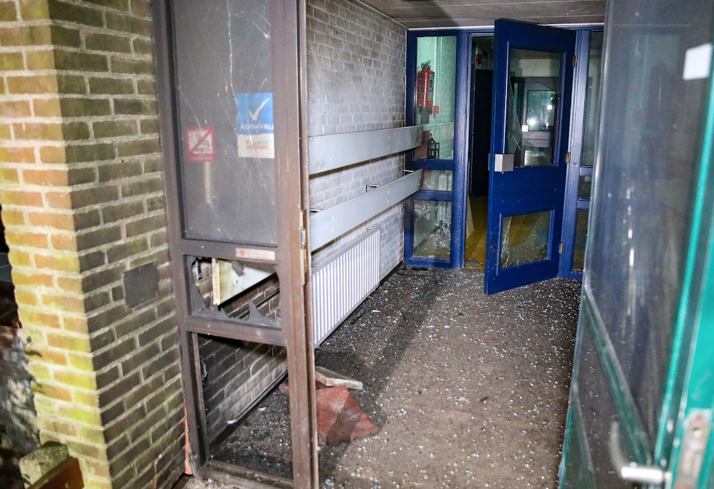 Noodopvang Ugchelen gaat ondanks vernielingen gewoon door