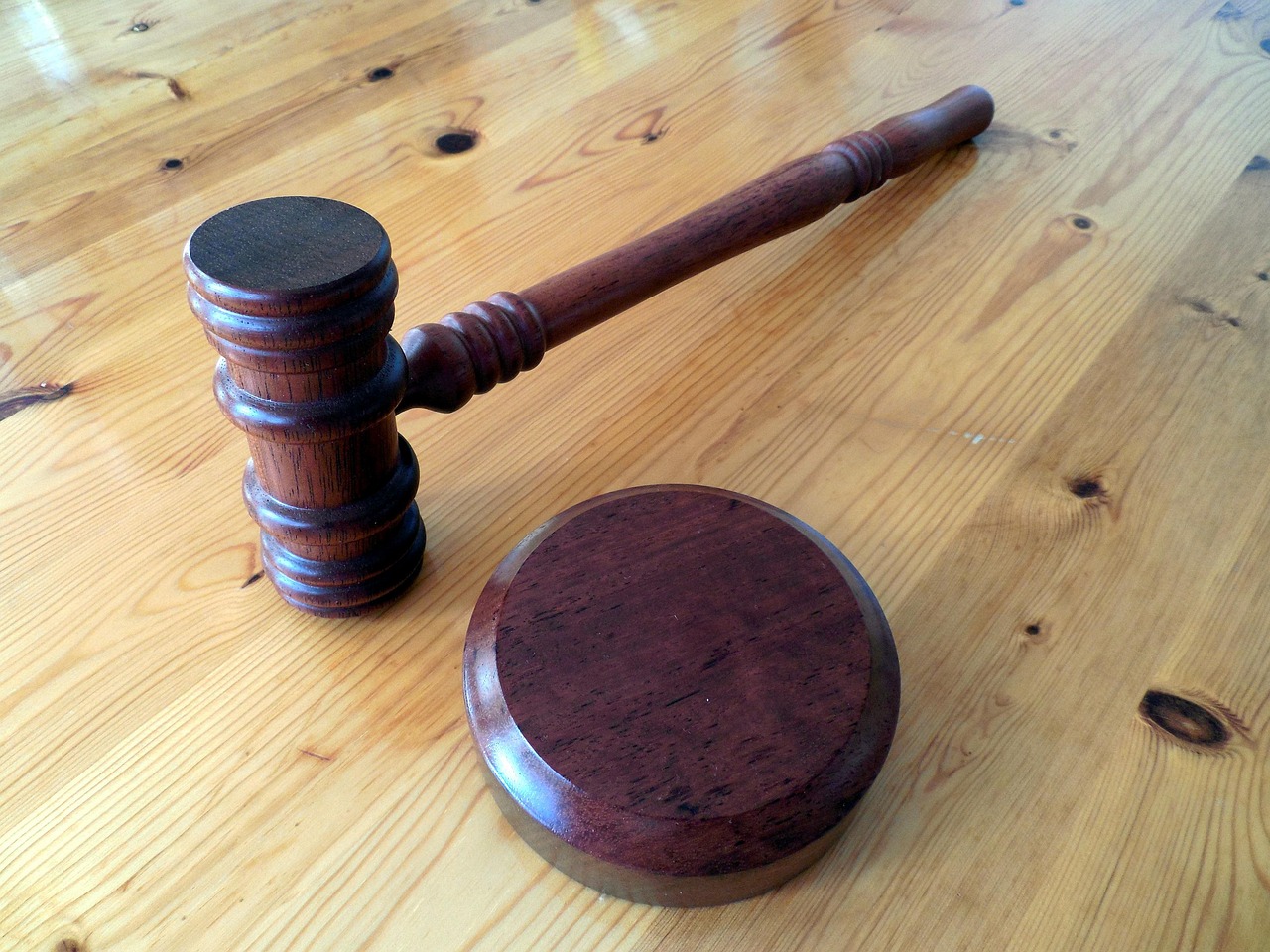Bizar: Man steekt geslachtsdeel in keel vrouw, die vervolgens stikt